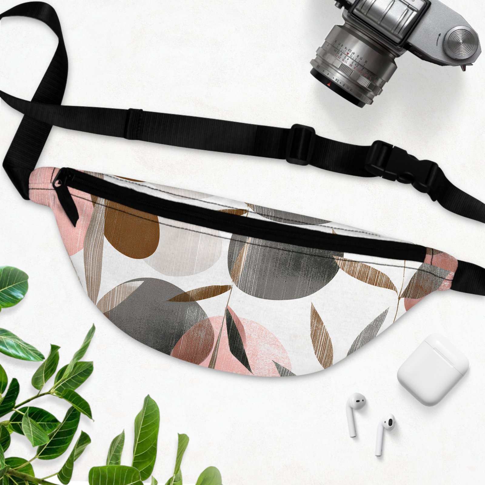 Boho Chic Fanny Pack, Stylish Waist Bag for Festivals, Travel Companion, Perfect Gift for Adventurers, Everyday Use, Floral Design - Image 3