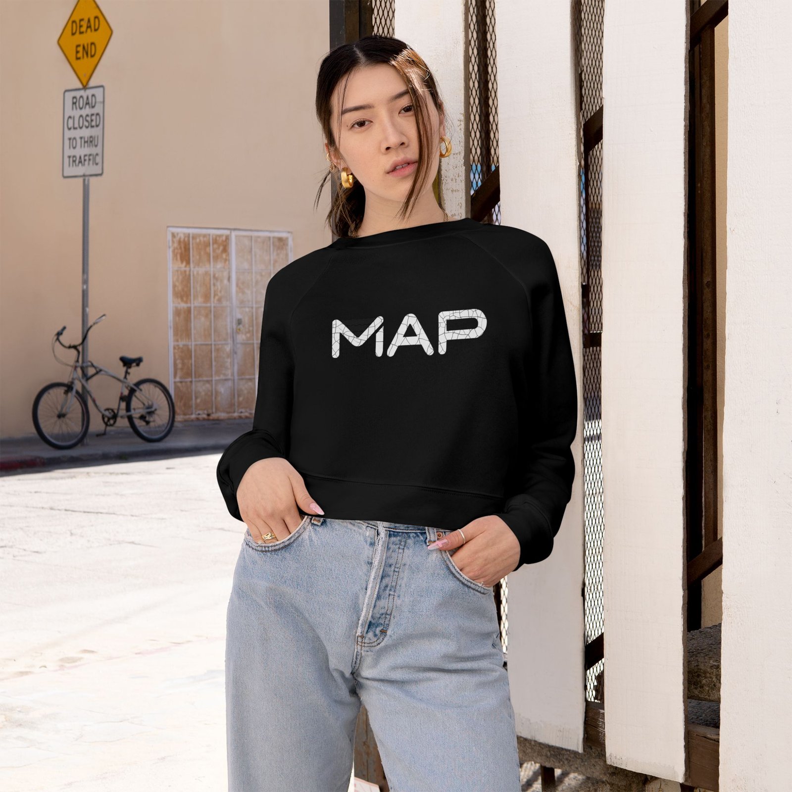 Stylish Women's Cropped Fleece Pullover - Cozy Streetwear, Perfect for Casual Outings, Gifts for Her, Trendy Loungewear, Fall Fashion - Image 4