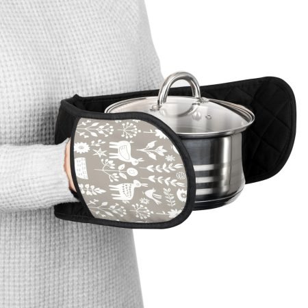 Charming Quilted Oven Mitts for Cozy Baking, Kitchen Gifts, Home Decor, Housewarming, Holiday Cooking