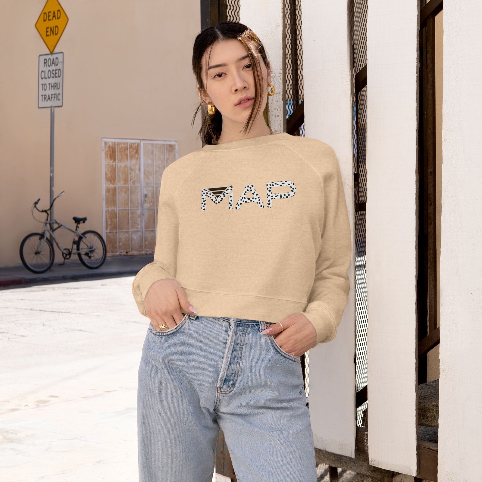 Chic Cropped Fleece Pullover - Cozy Map Graphic Sweatshirt, Trendy Casual Wear, Perfect Gift for Her, Fall Fashion, Lounge Wear - Image 3