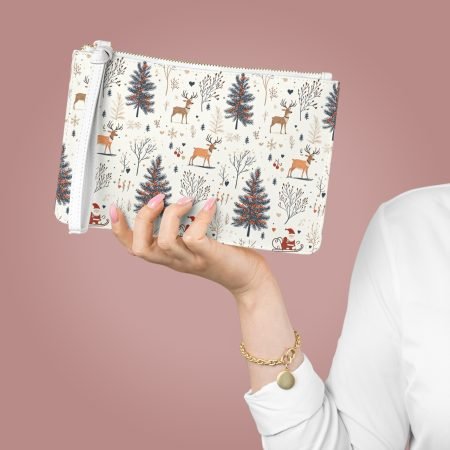 Festive Reindeer Clutch Bag, Cute Holiday Pouch, Gift Bag, Winter Accessory, Christmas Party, Winter Wonderland