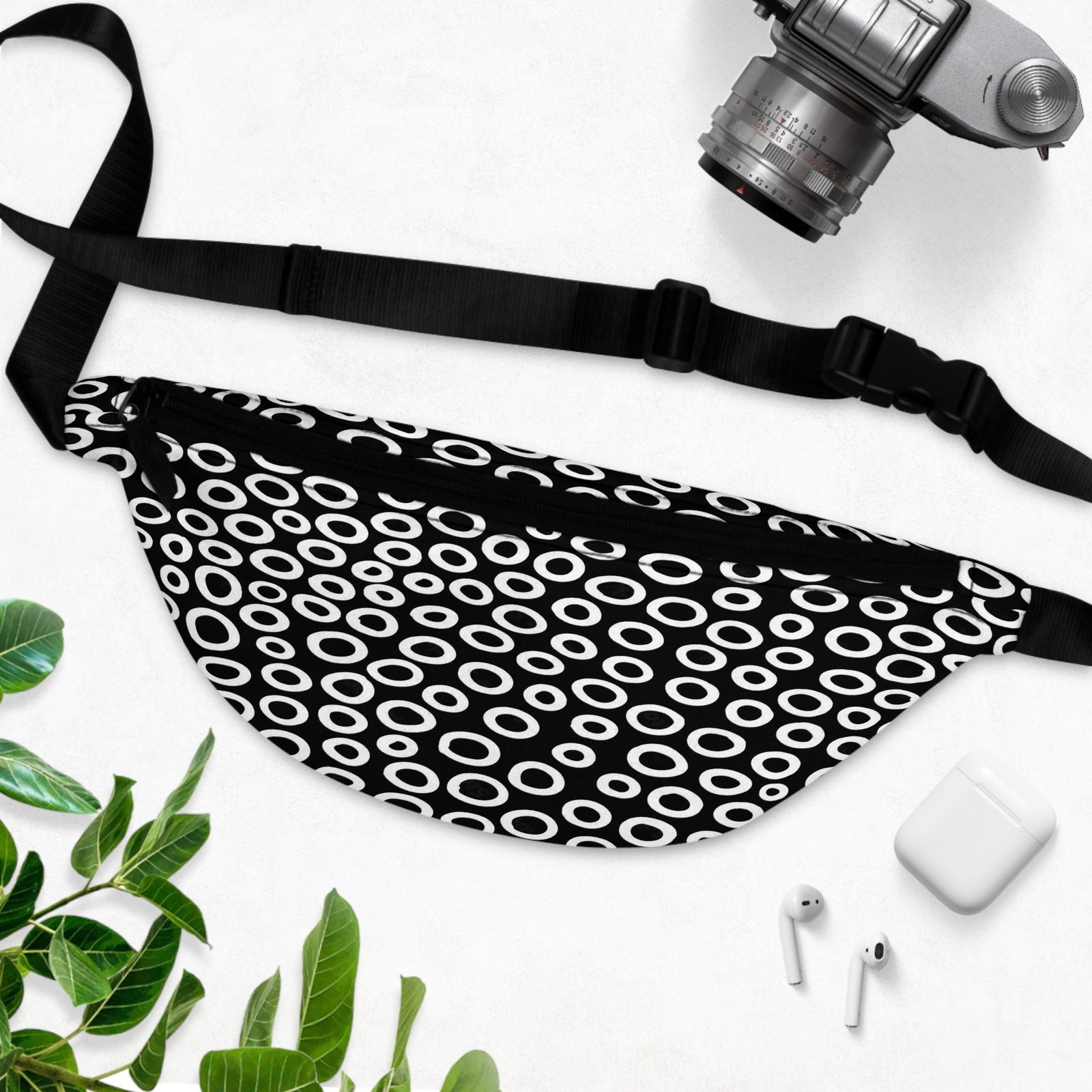 Chic Black & White Fanny Pack | Trendy Travel Accessory, Festival Gear, Everyday Use, Perfect Gift for Friends, Functional and Stylish - Image 3