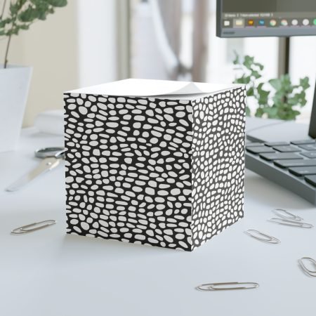 Stylish Note Cube with Modern Design, Office Decor, Gift for Teachers, Minimalist Home Accessories, Creative Stationery