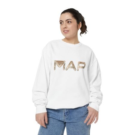 Map-Themed Unisex Garment-Dyed Sweatshirt, Cozy Sweatshirt for Explorers, Unique Gift for Travel Lovers, Comfortable Casual Wear, [...]