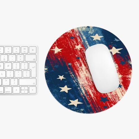 Patriotic Stars & Stripes Round Mouse Pad — Vintage American Flag Desk Mat
