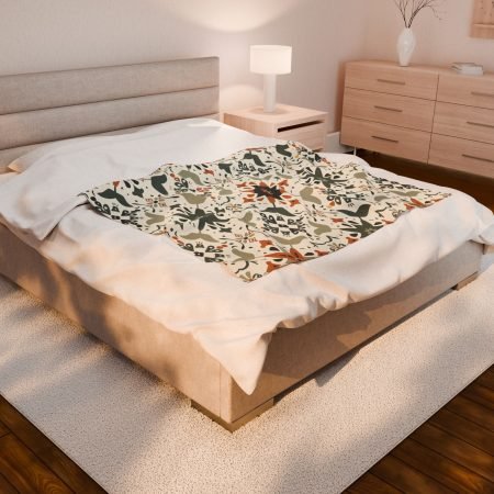 Cozy Velveteen Plush Blanket with Nature-Inspired Design