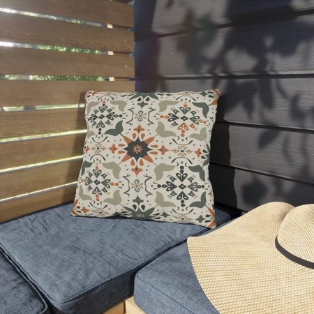 Boho Floral Outdoor Pillows - Stylish Cushion for Patios & Porches