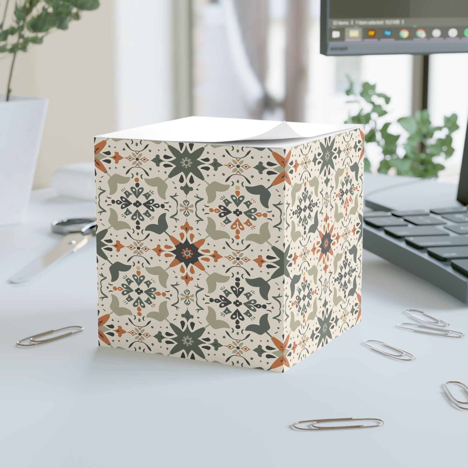 Decorative Note Cube with Bohemian Pattern